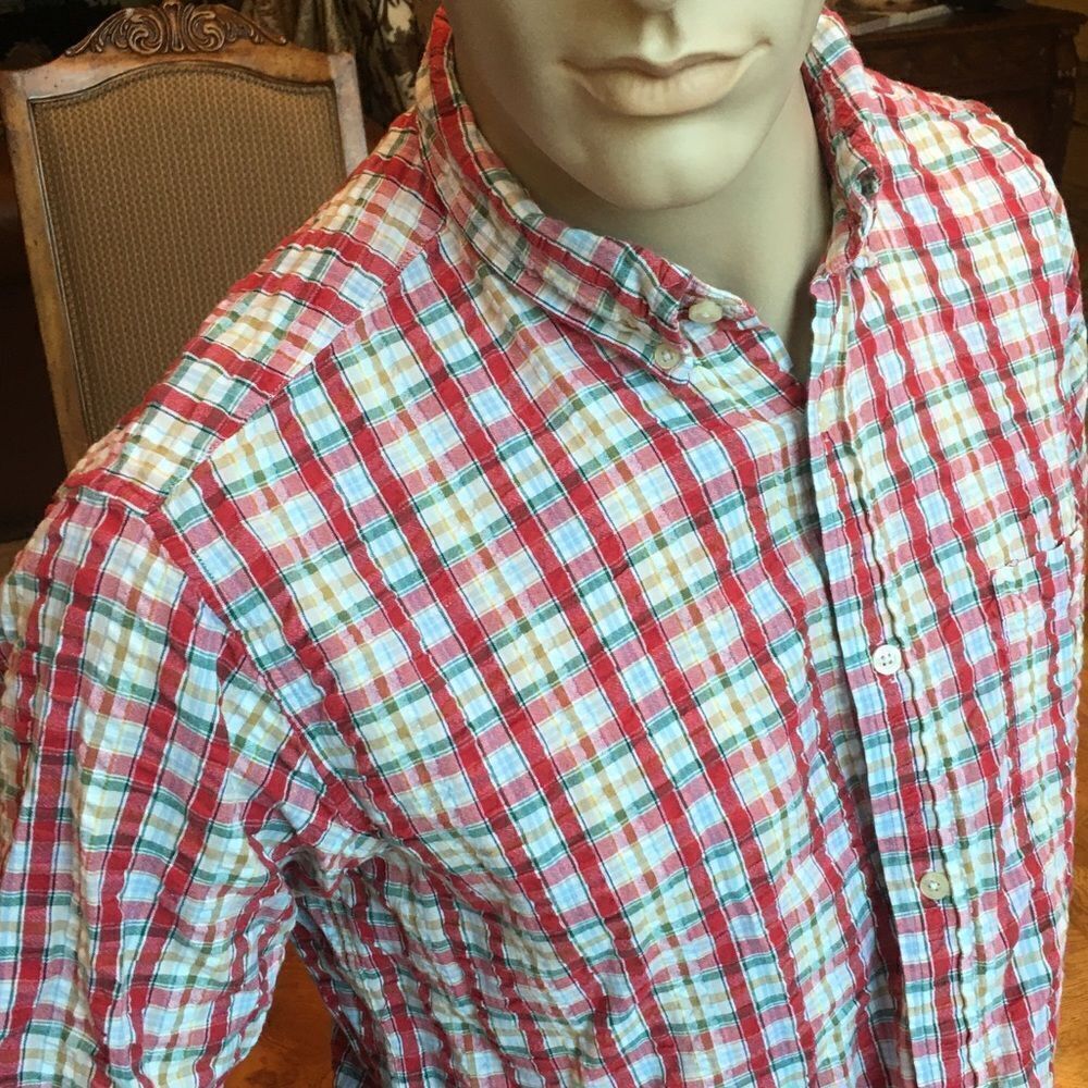 GREAT SHIRT in Red Plaid w Texture so No Wrinkles